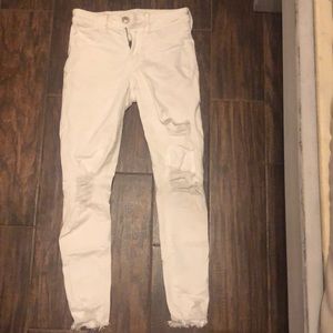 Very comfortable. a little cropped.